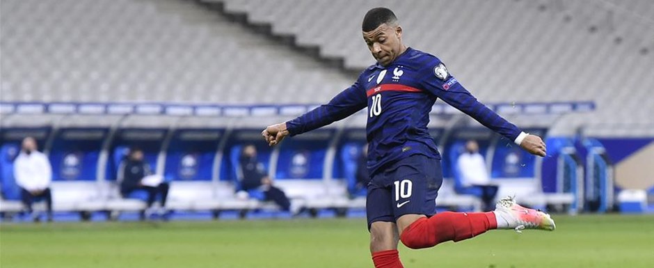 Kylian Mbapp� - Jogador da Sele��o da Fran�a na Copa do Mundo de Futebol de 2022 no Catar (Qatar) - Foto: Football.ua
