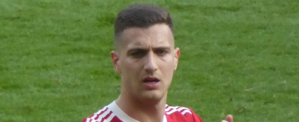 Diogo Dalot - Jogador da Sele��o Portuguesa na Copa do Mundo de Futebol de 2022 no Catar (Qatar) - Foto: Ardfern