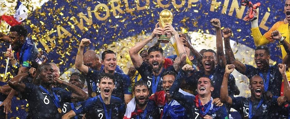 Jogadores da Fran�a comemoram o t�tulo da Copa do Mundo de Futebol de 2018 na R�ssia - Foto: RPPIO